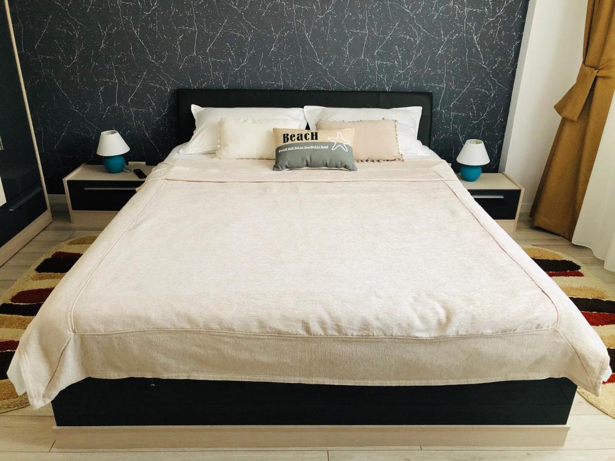 Apartment Kara Sea View Mamaia Ngoại thất bức ảnh